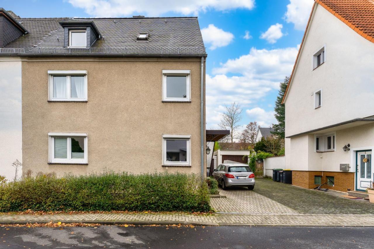 Stay Awesome - Familien-Apartment Am Botanischen Garten Kassel Luaran gambar